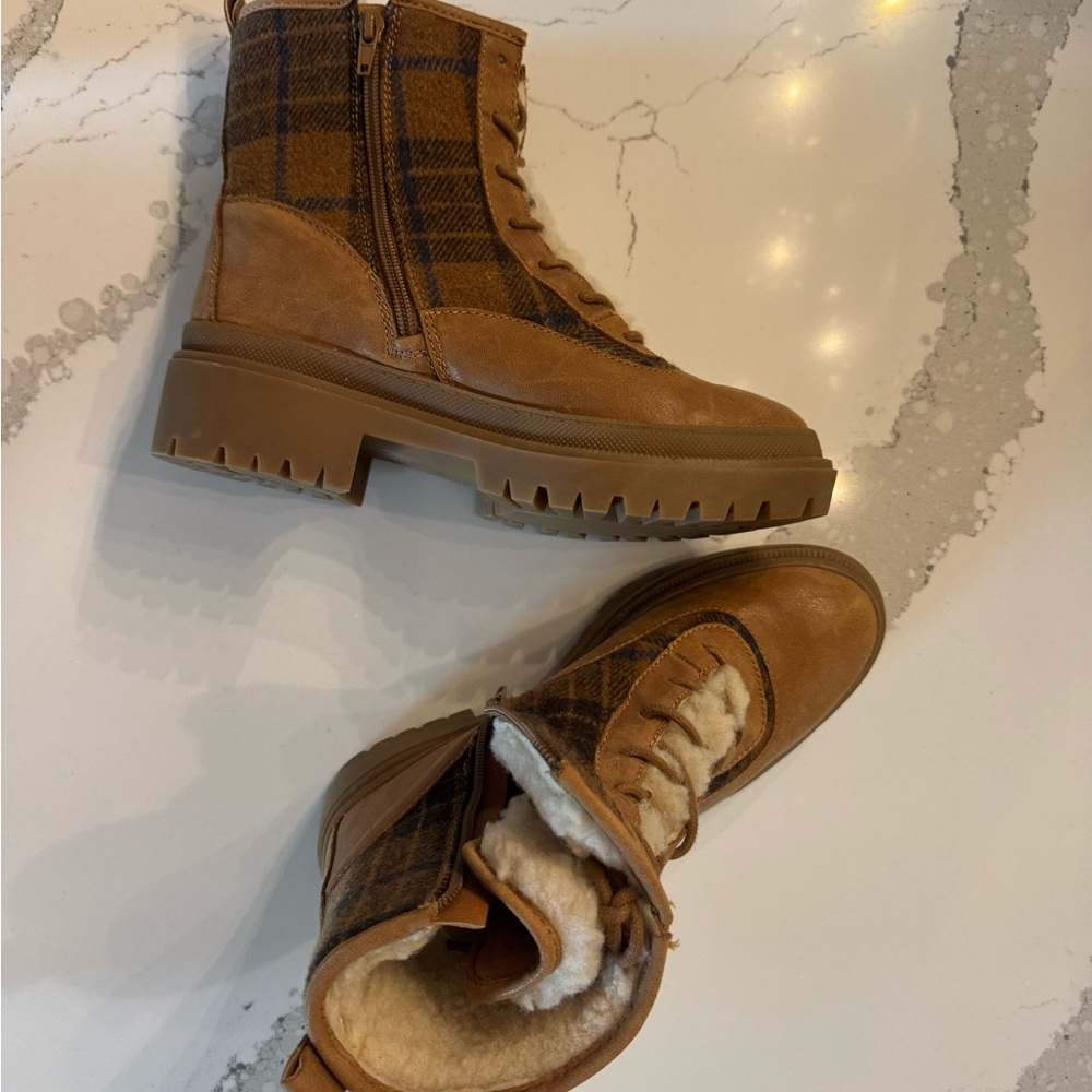Lucky Brand Brown Plaid Winter Boots